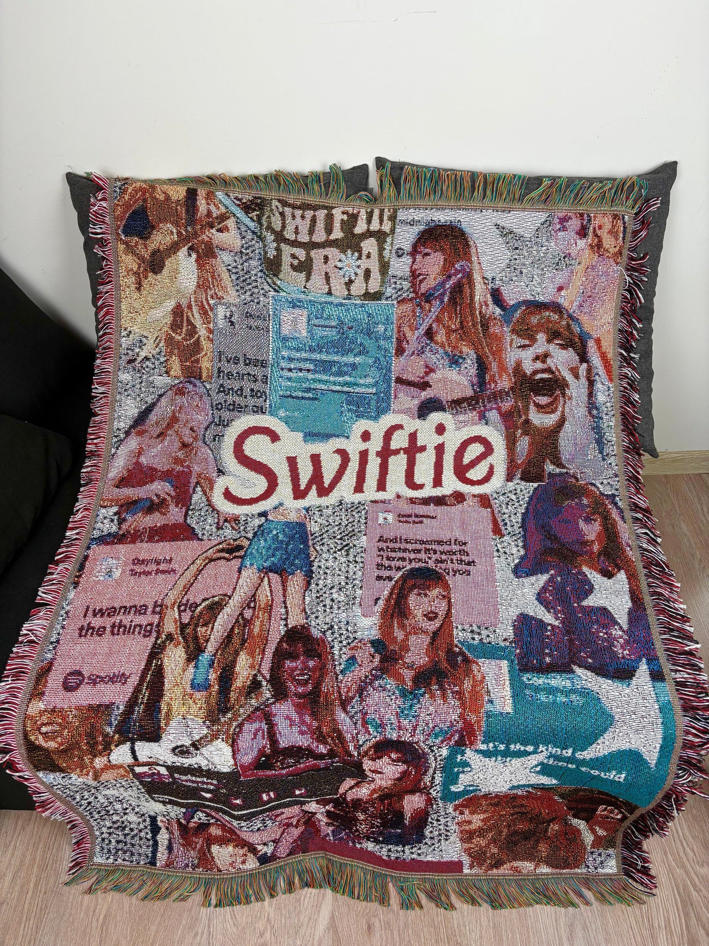 Pink Taylor Blanket